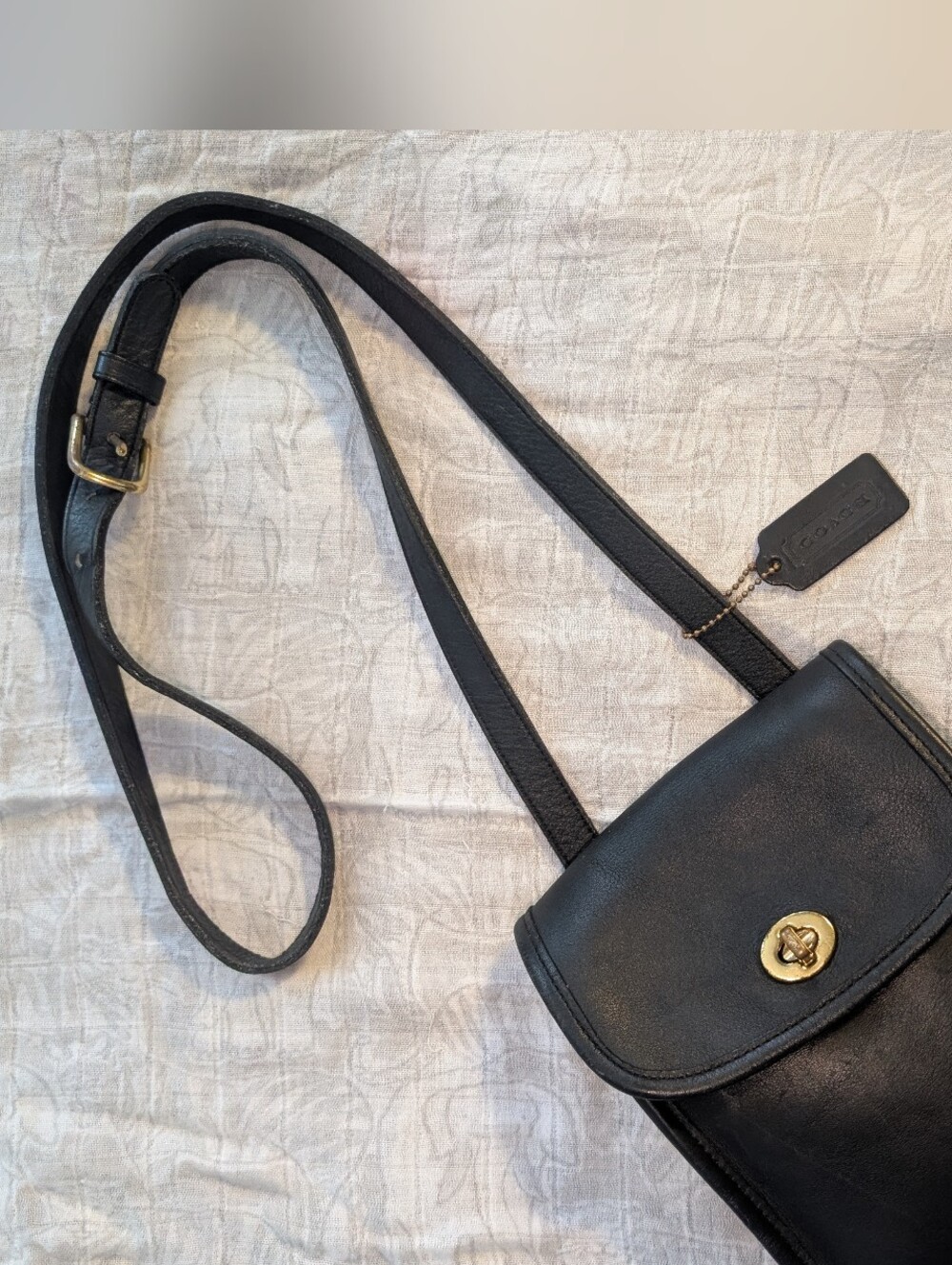 Coach Vintage Small Sidepack 9978 Black Leather Crossbody Bag USA Leatherware